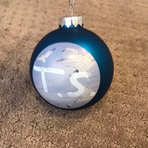 Taylor Swift 1989 Christmas ornament